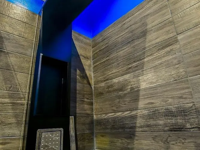 Allegra's House Caracciolo 4*